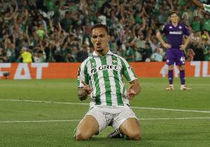 注册平台-记者：目前贝蒂斯仍未与曼联就安东尼转会达成协议，但还在努力