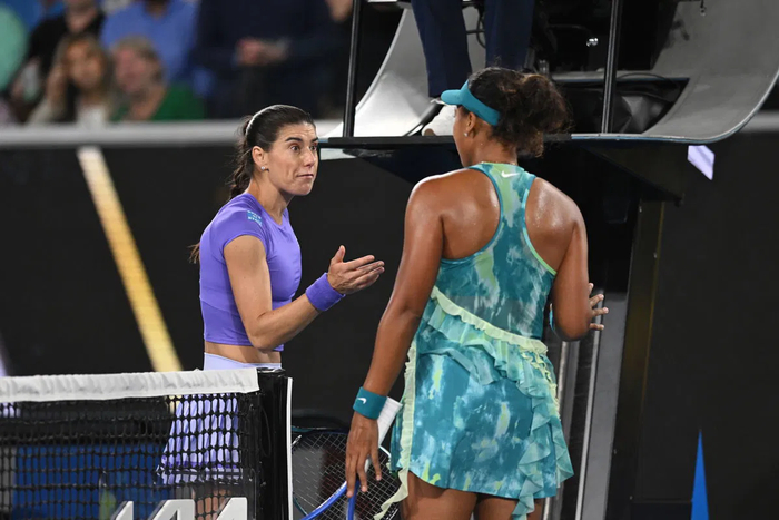 投注活动-德约妻子罕见亲自下场批评球员：一点也不尊重人！|科斯蒂亚|大坂直美|澳网|德约科维奇|主裁判_新浪体育_新浪新闻